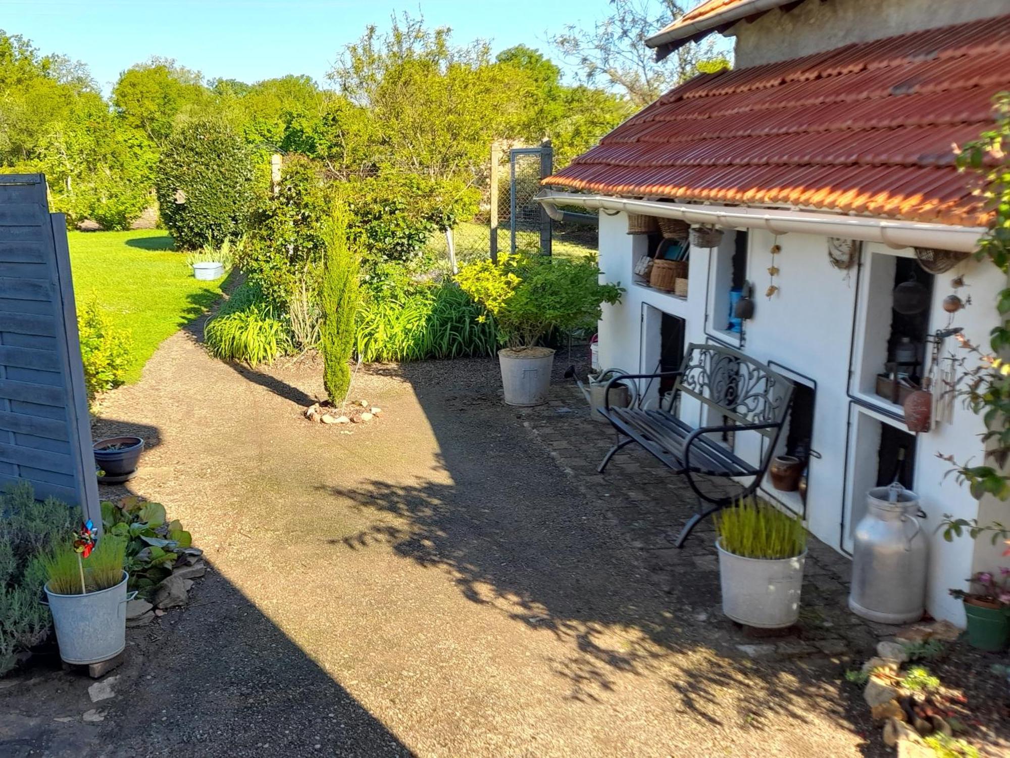 Les Abelias Bed & Breakfast Hauterive  Exterior foto